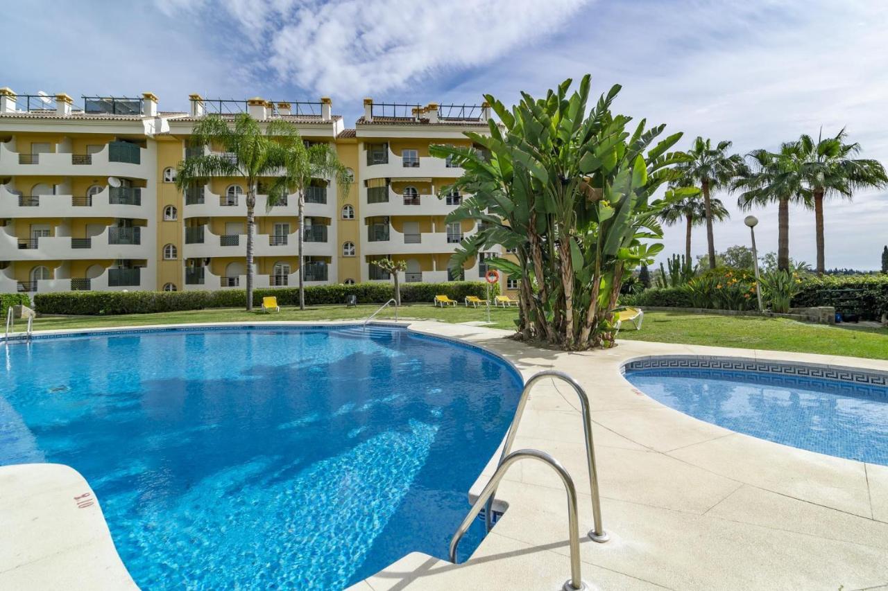 Sad-Spacious 2 Bedroom Duplex Puerto Banus Marbella Exterior foto